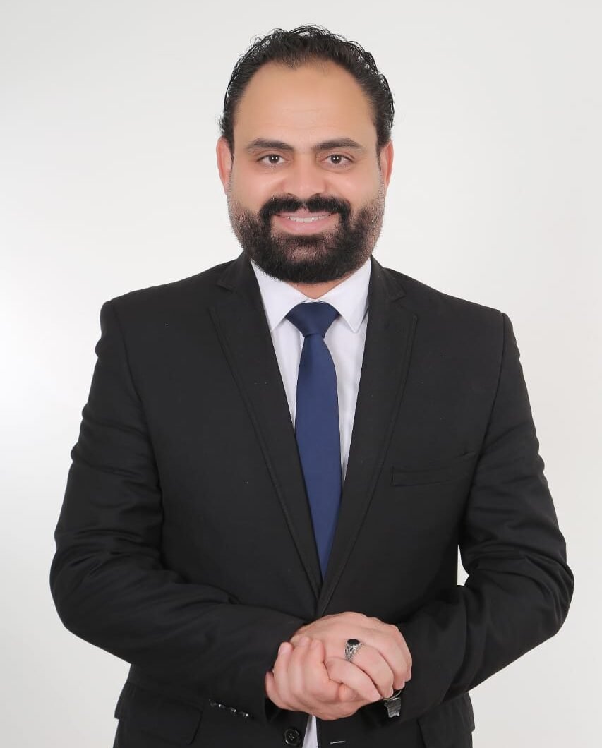 صورة مؤسس المؤسسة محمد شاهين